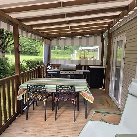 Mobil-home Au Calme Pres De Saint Jean Pied De Port Campsite Ascarat